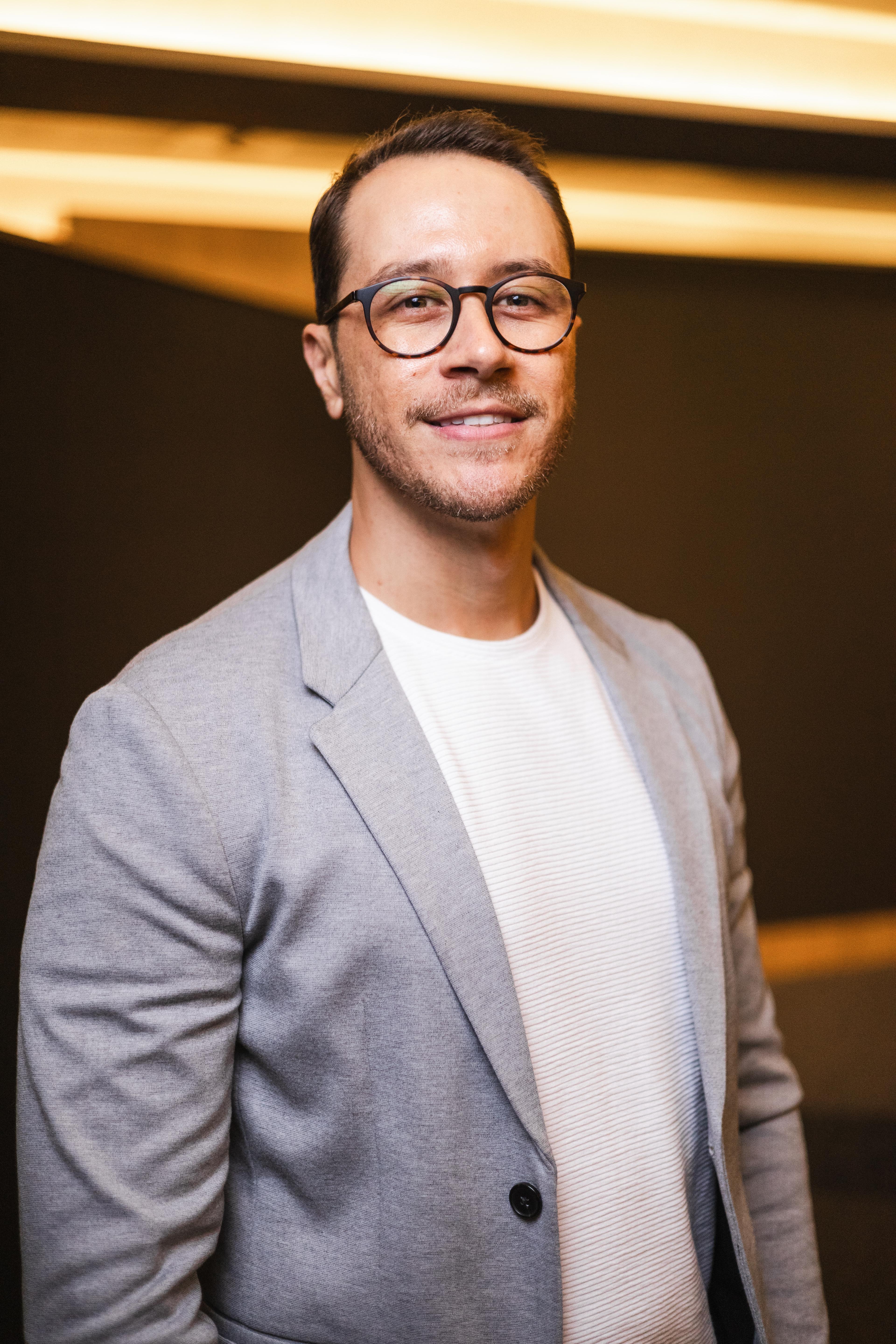 Executivos em evento Strides